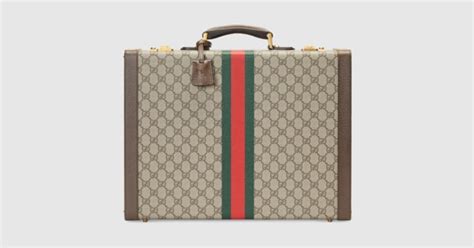 gucci reisegepäck|geheimzinnige koffer.